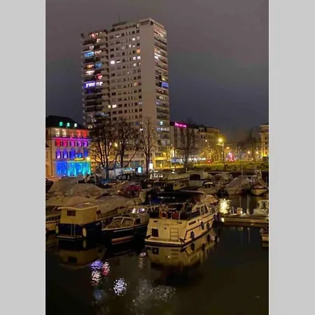 Le Wilson En Face De La Gare De Apartment Mulhouse